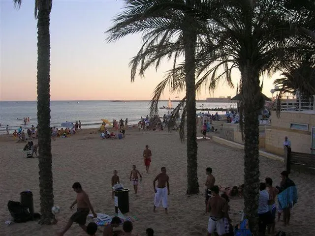 Celeste * 拉古萨的码头